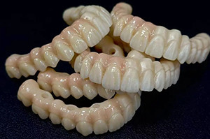 último caso de la compañía sobre Los casos. Las obras de Yang Xiaona.