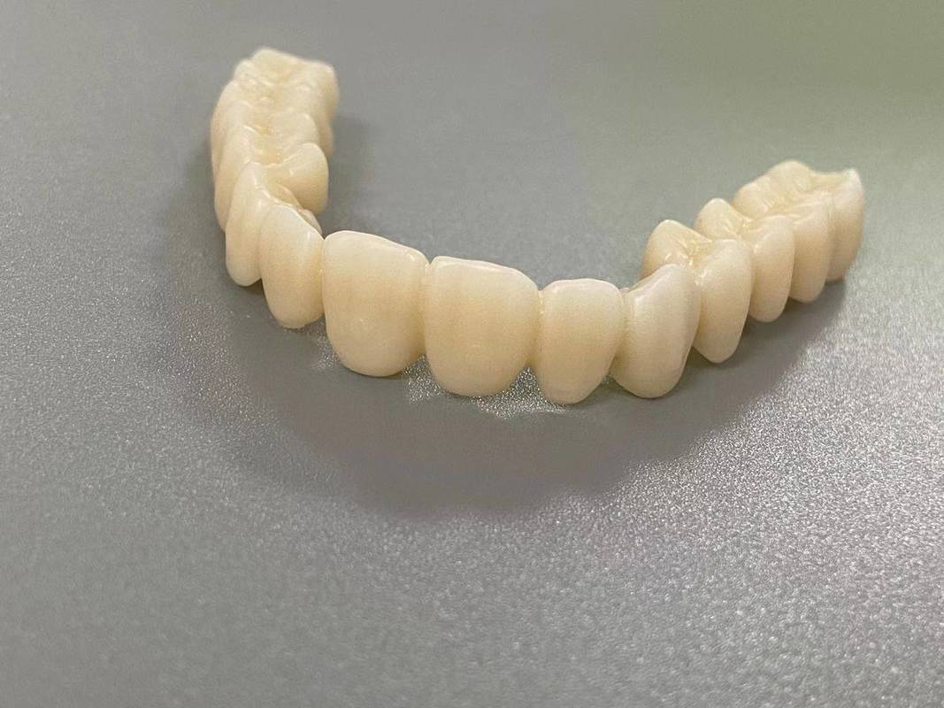 98 Yucera Zirconia Dental 4d Pro Zirconia Block Disc for Cad Cam