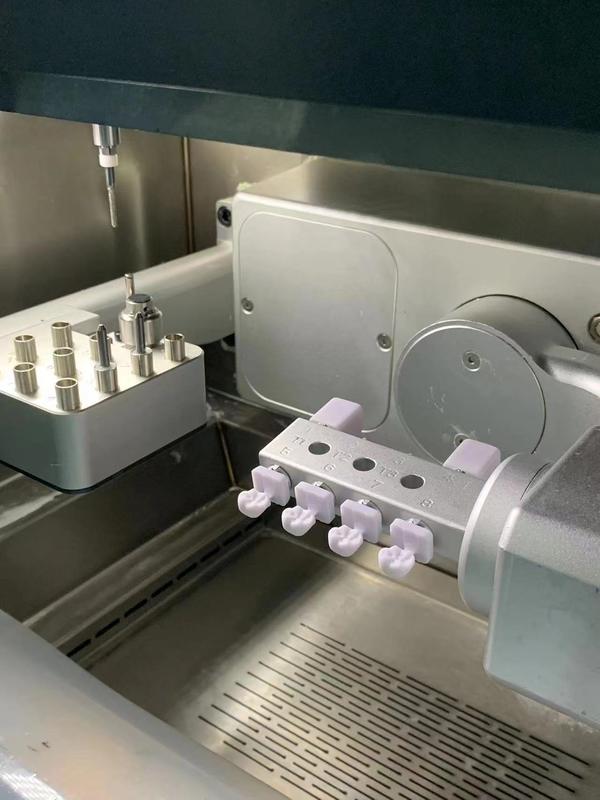YUCERA-6X 5Axis Lithium Disilicate and Titanium Columns Cad Cam Dental Milling Machine