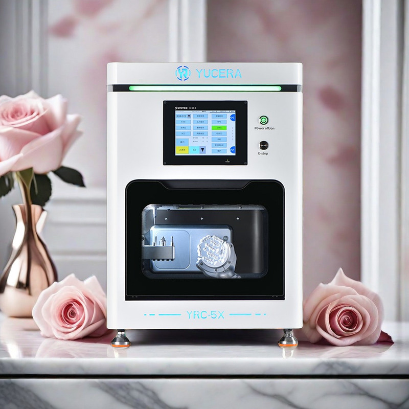 Yucera Nueva Máquina de Fresado de Zirconia Húmeda/Seca de 5 Ejes Recién Lanzada para Bloques CAD CAM Dentales