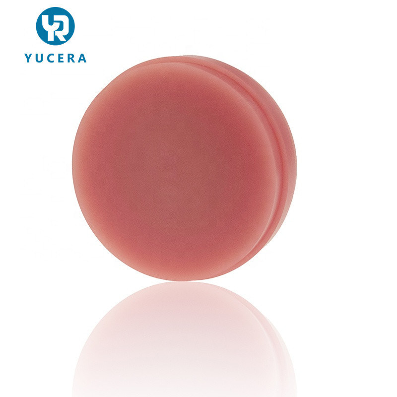 Yucera Premium Monolayer PMMA para aplicaciones dentales, proporcionando prótesis dentales claras y fuertes